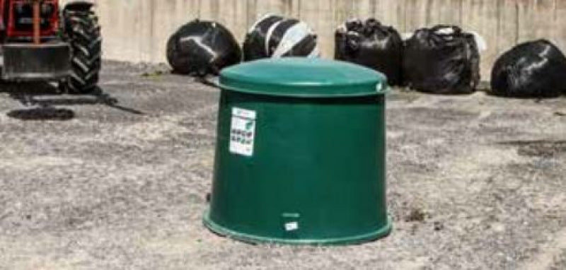 Wickelfolien Sammelbehälter für Heuballen und Silagefolie praktisch und wirtschaftlich