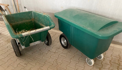 Futterwagen schmal von JFCAGRI  – ideal für jede Stallgasse
